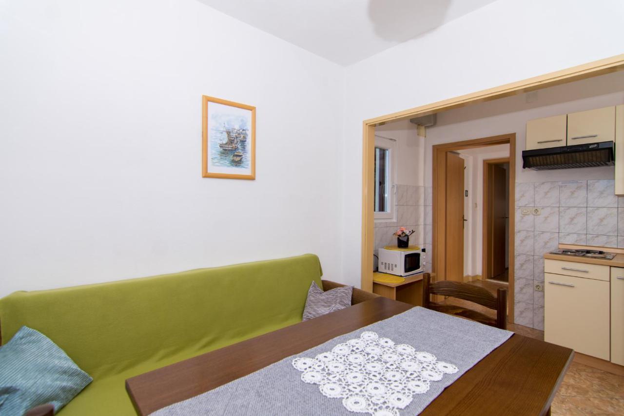 Holidays Apartments Slanada With Terrace And Sea View, Near The Beach & Town Trogir, Free Parking, Quiet Place On Peninsula Ciovo エクステリア 写真